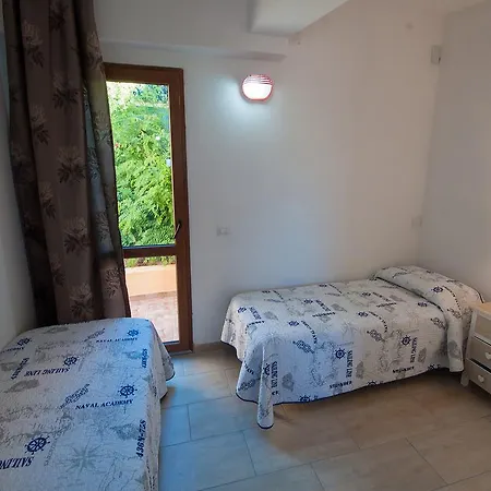 Trilocale Cala Petralana * Palau